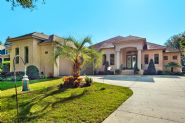 Rauscher residence in Pensacola by Acorn Fine Homes