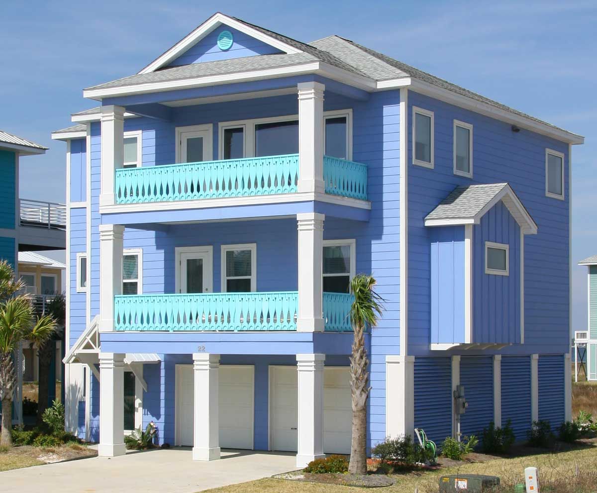 Wittke residence in Pensacola Beach by Acorn Fine Homes