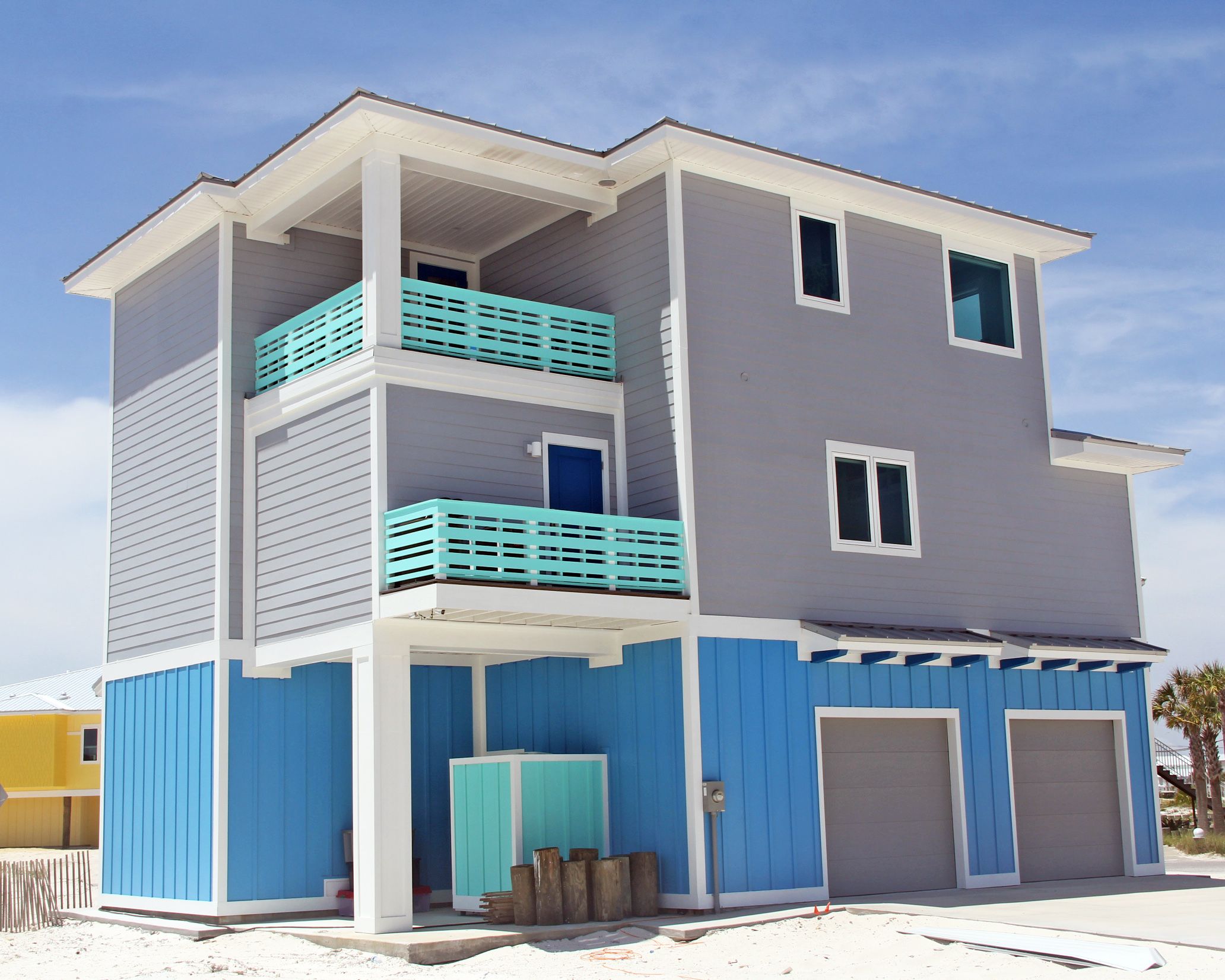 Neff modern coastal piling home on Navarre Beach
